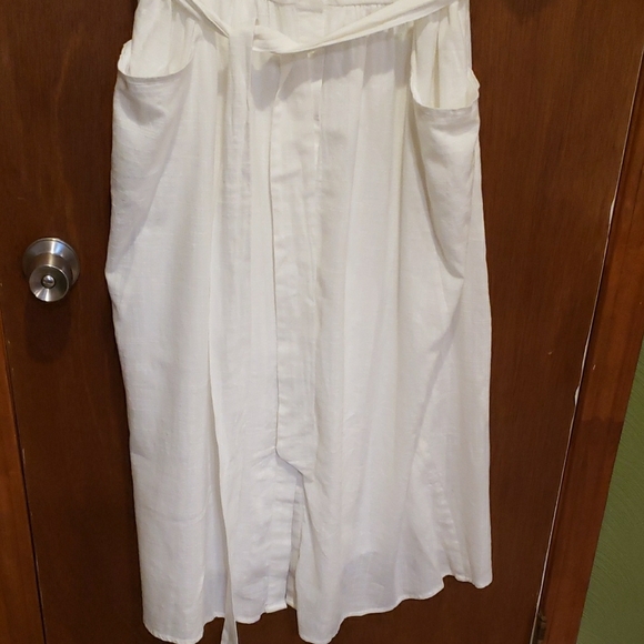 Lane Bryant Cotton White V-Neck Midi Dress with Tie Waist - Picture 5 of 8